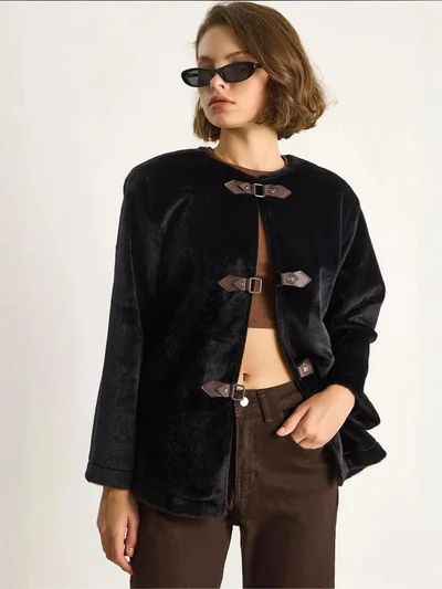 Bianco Lucci LUCCI Textured Gabardine Buttoned Coat with Jacket Collar