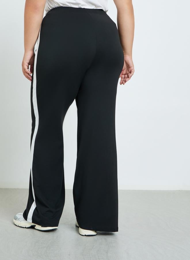 Styli Plus Size Side Stripe Flared Leggings - Image 4
