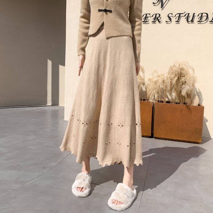 Medium-Length Knit Skirt For Women High-Waisted Korean Style A- Line Woolen Skirt Cracker Khaki Color Autumn/Winter Season Black  - Image 3