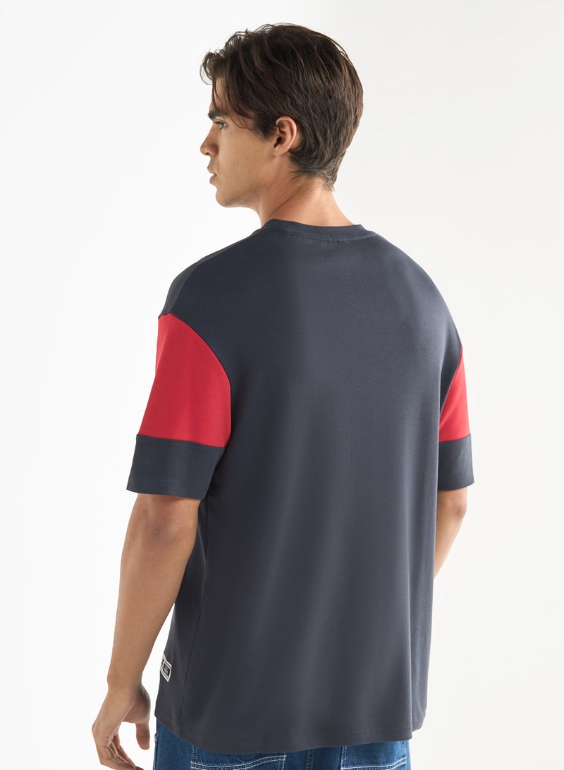 ستارتر تيشيرت بياقة ضيقة وأكمام قصيرة وطبعات من ستارتر - Image 3