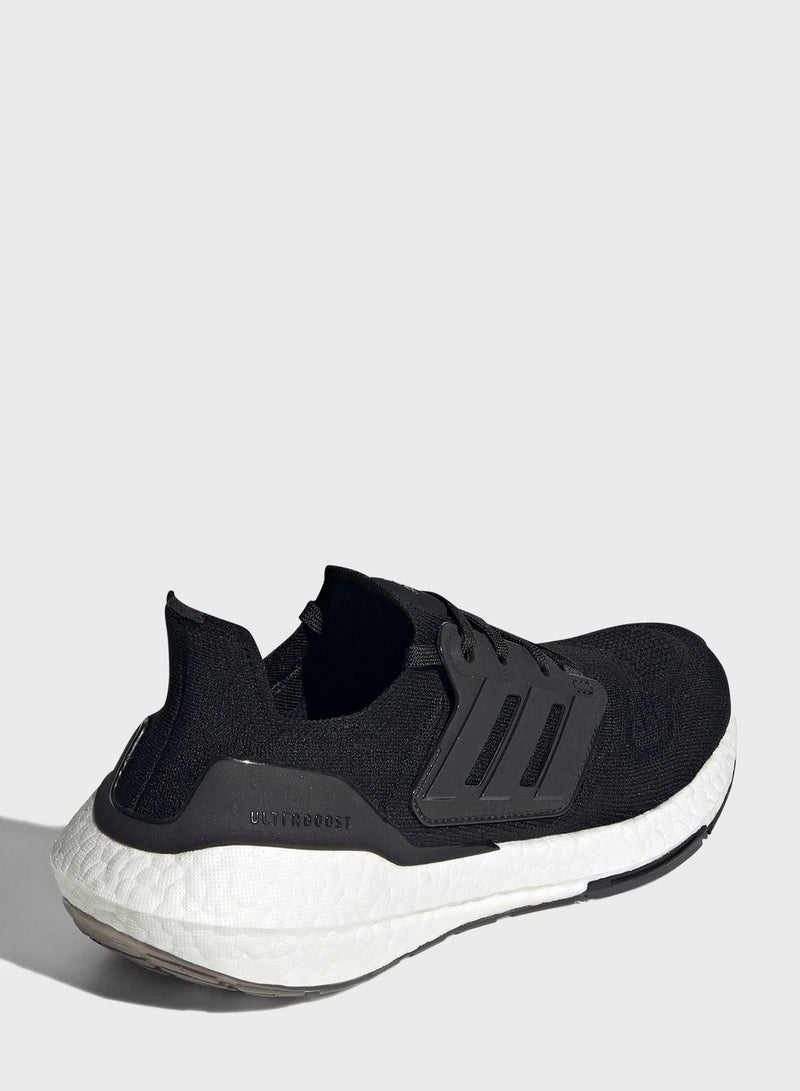 Adidas Ultraboost 22  - Image 4