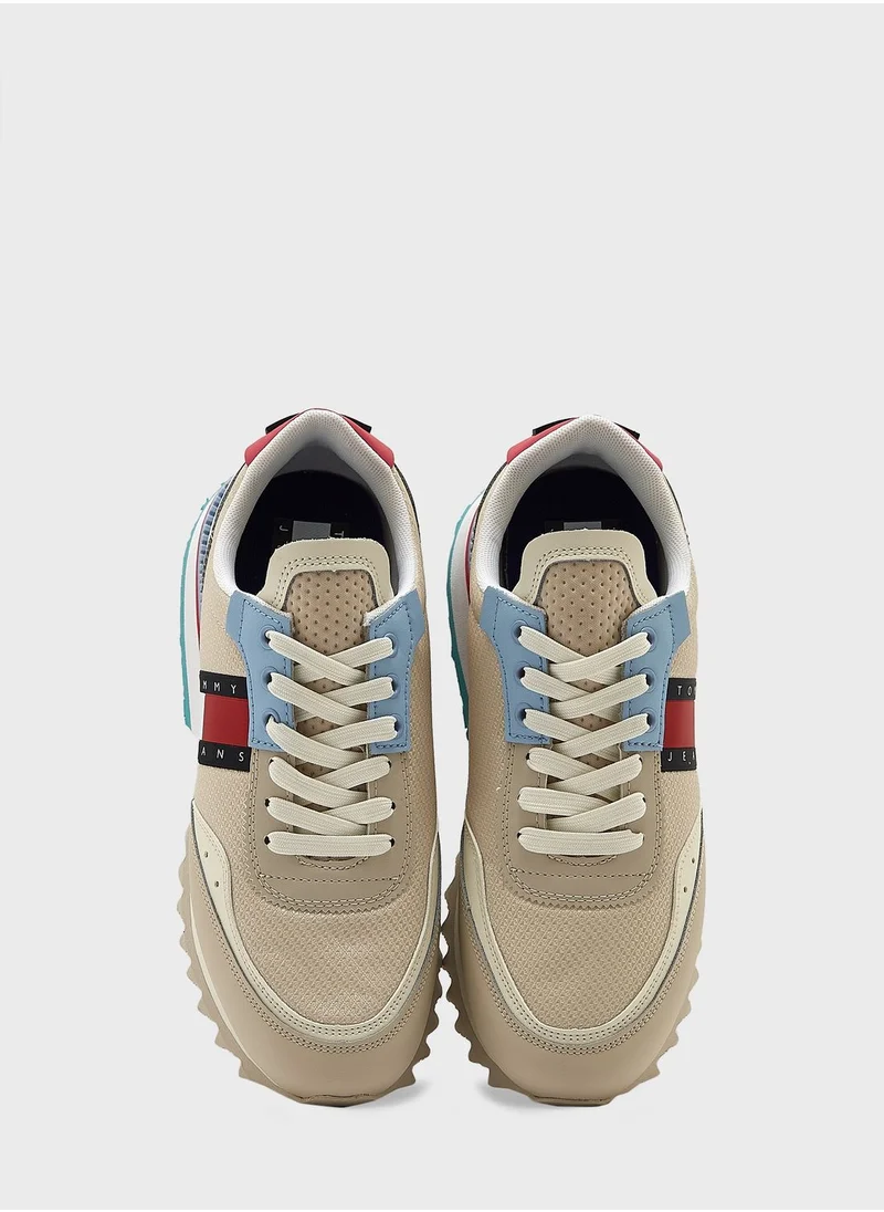 TOMMY HILFIGER Cleat Low Top Sneakers