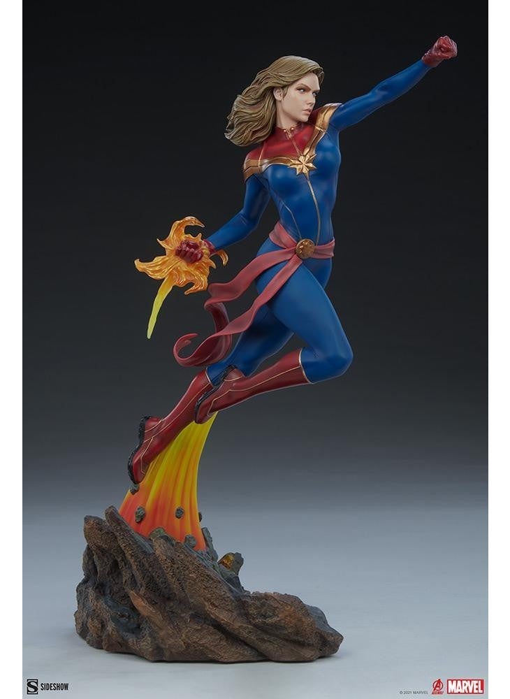 SIDESHOW COLLECTIBLES Captain Marvel Avengers Assemble Statue - 200573  - Image 5
