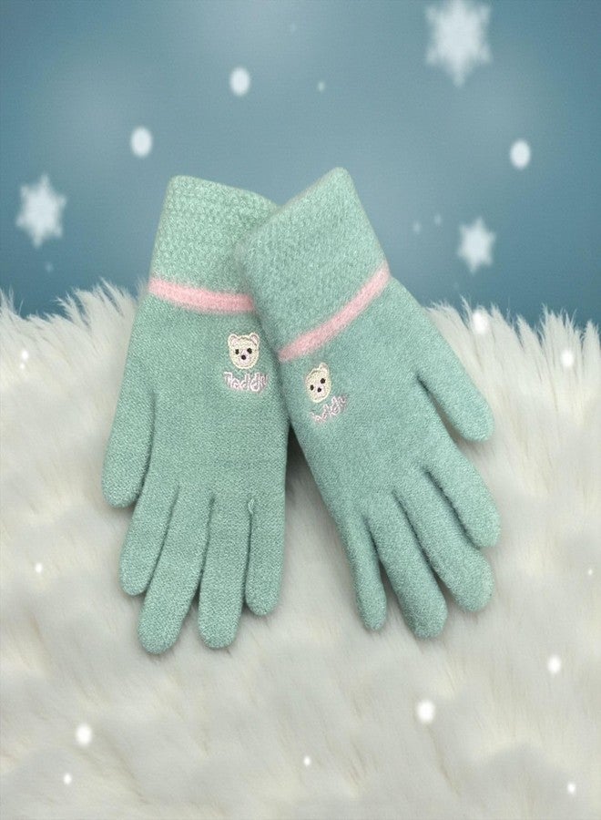 FAMWRAPZ Adorable Ultra-Soft Winter Bear Kids' Mittens - Cozy, Warm Knit Gloves for Children, Winter Warmth for Your Little Explorer - Image 2