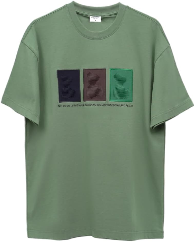 Cedro Men's Oversize Graphic Cotton Tee in Green - Image 1