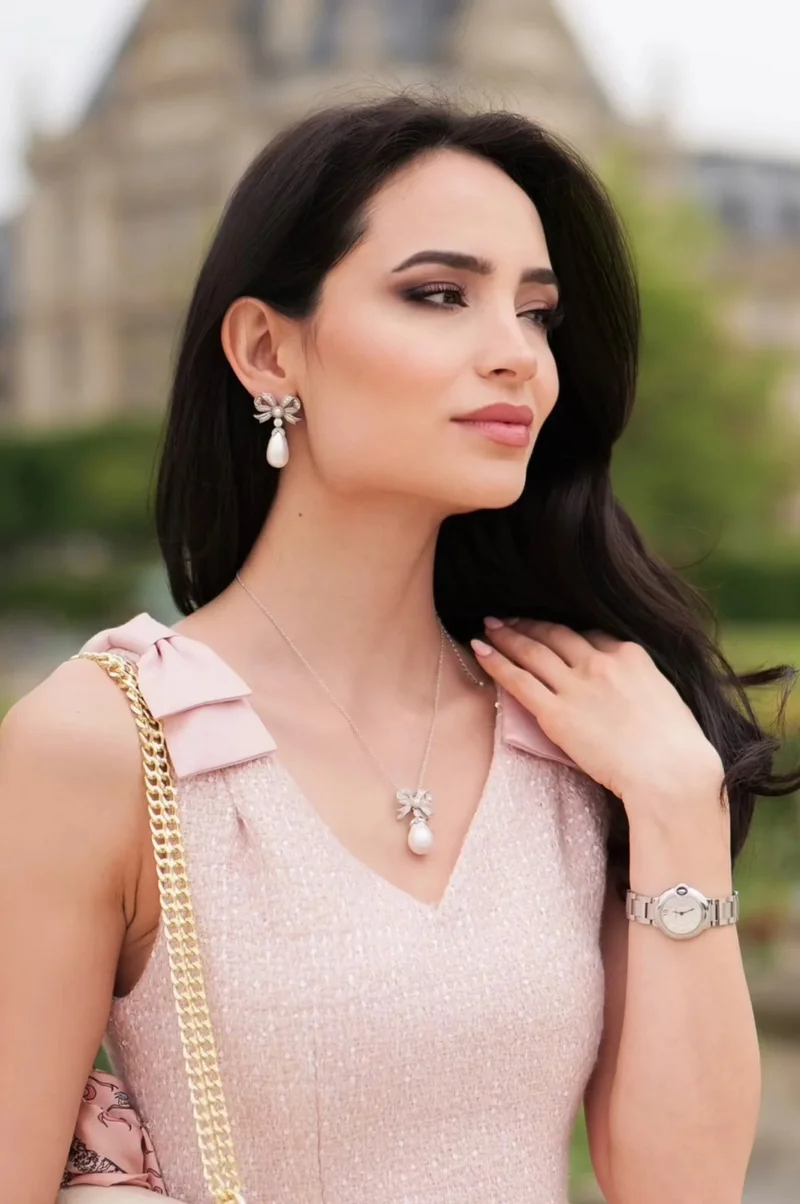 Queen' Bow and Pearl Drop Silver Earrings