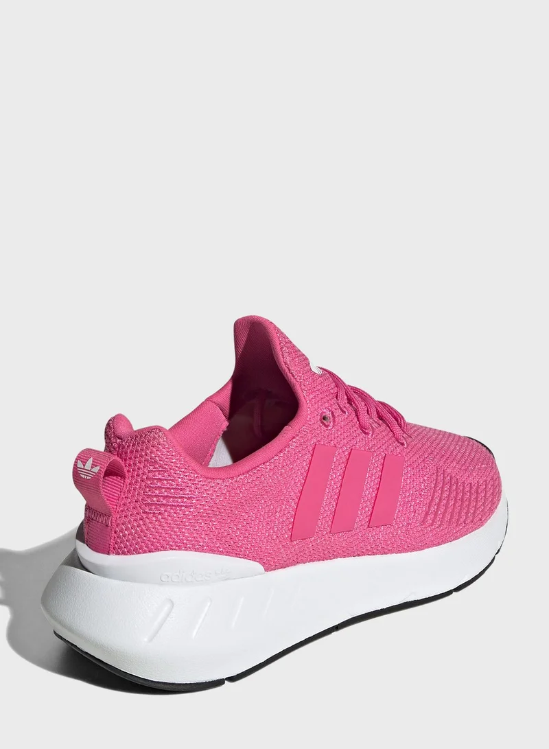 adidas Originals Youth Swift Run 22