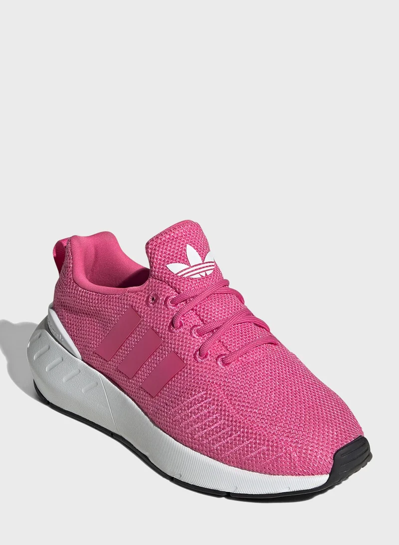 adidas Originals Youth Swift Run 22