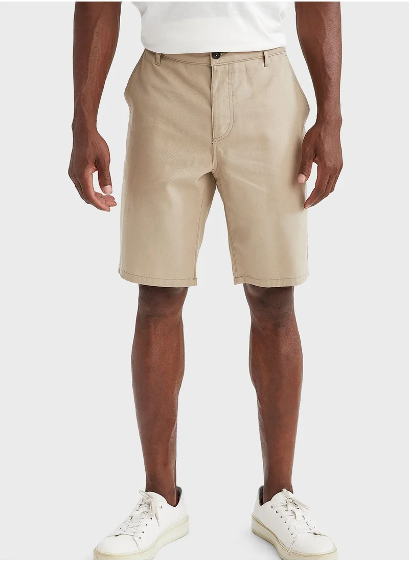 DeFacto Essential Regular Fit Shorts