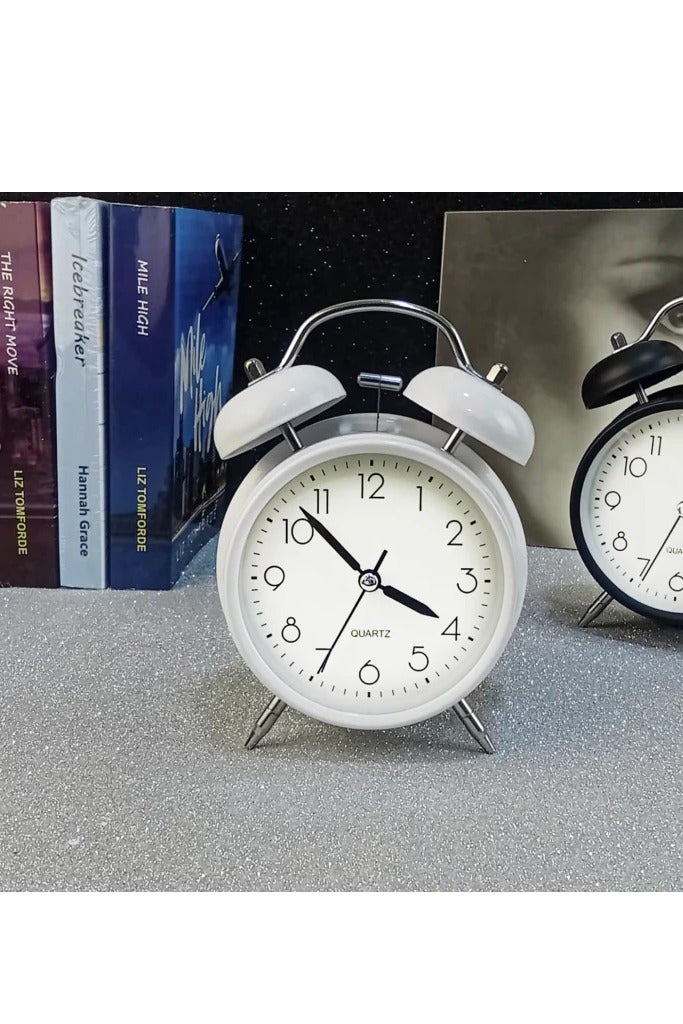 "منبّه كلاسيكي بجرس مزدوج – تصميم أنيق بصوت جرس مرتفع لإيقاظ فوري" - Image 1