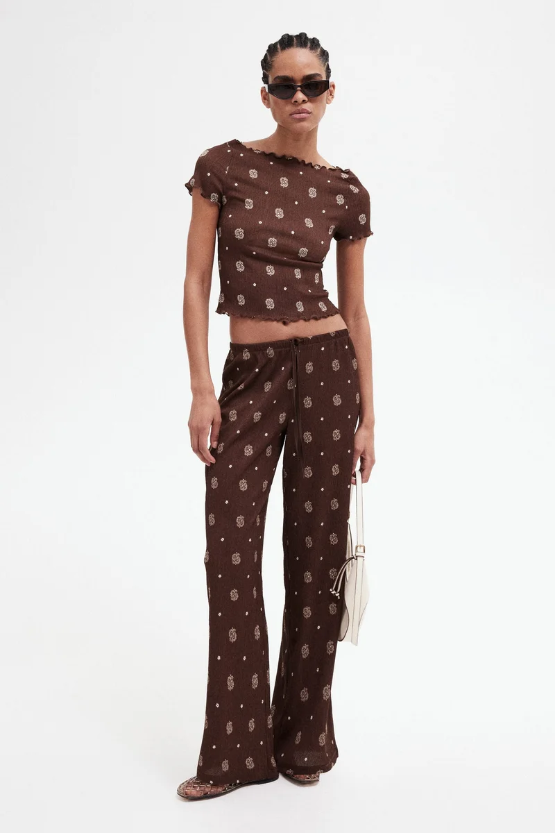 H&M Overlock-detail crinkled top