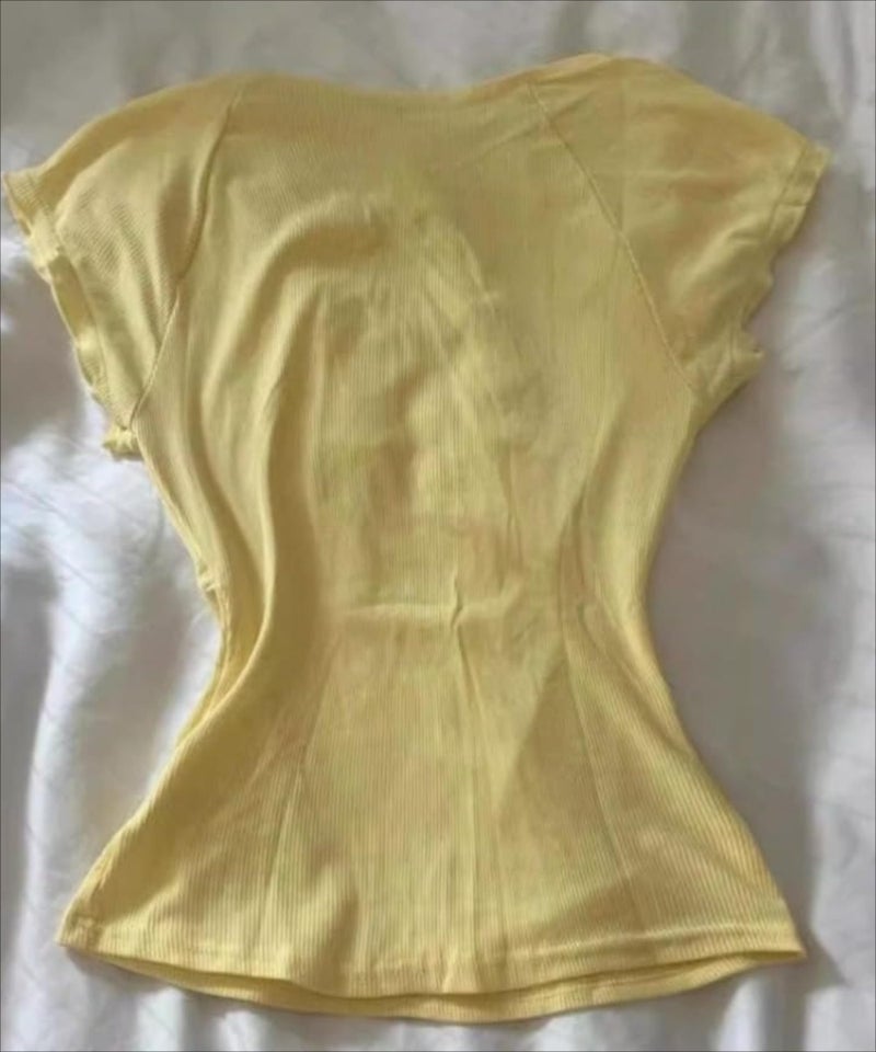 RICHTRUE Grunge Emo Goth Shirts Y2k Lace Bow Coquette Babydoll Tops Women Vintage Graphic Tees 2000s Summer Crop Tops (Small,Yellow Lace) - Image 5