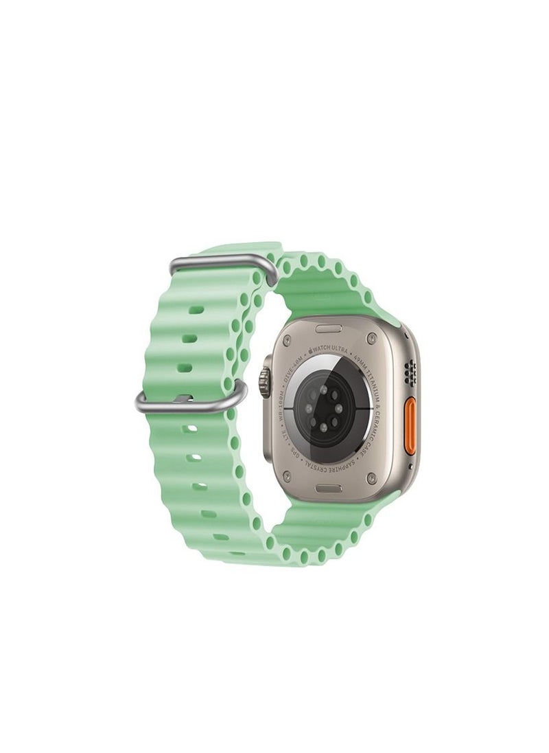 GULFLINK - Adjustable Loop Sport Fluoroelastomer Breathable Watch Band for Apple Watch 38/40/41mm Green - Image 1