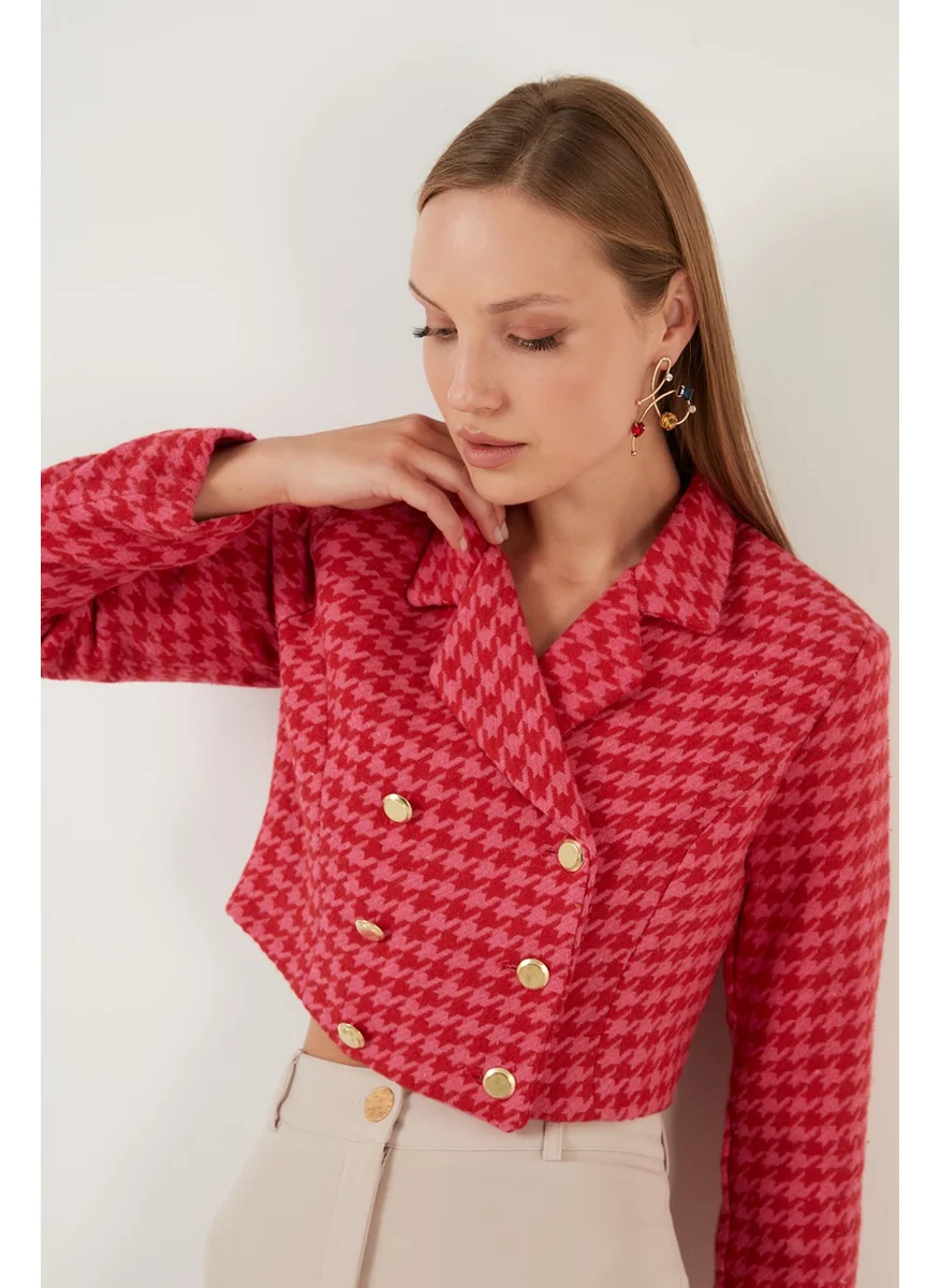 Lela Houndstooth Patterned Buttoned Slim Fit Crop Jacket Women's Jacket 611C007