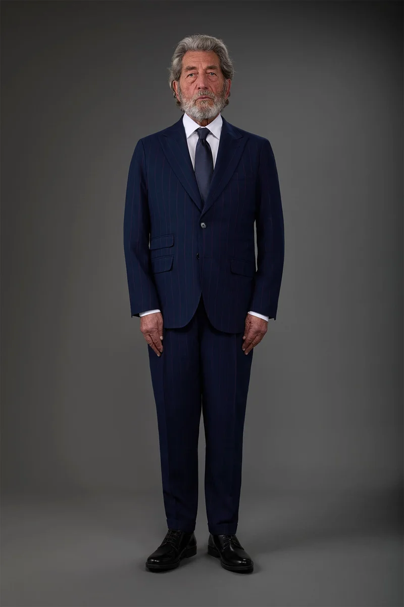 Single-breasted men's suit with single-pleat trousers and side buckles, in a pinstripe fabric - DK Blue