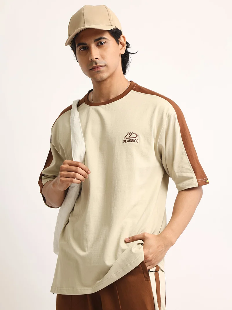 مانياك Maniac Mens Printed Round Neck Half Sleeve Black Cotton Tshirt