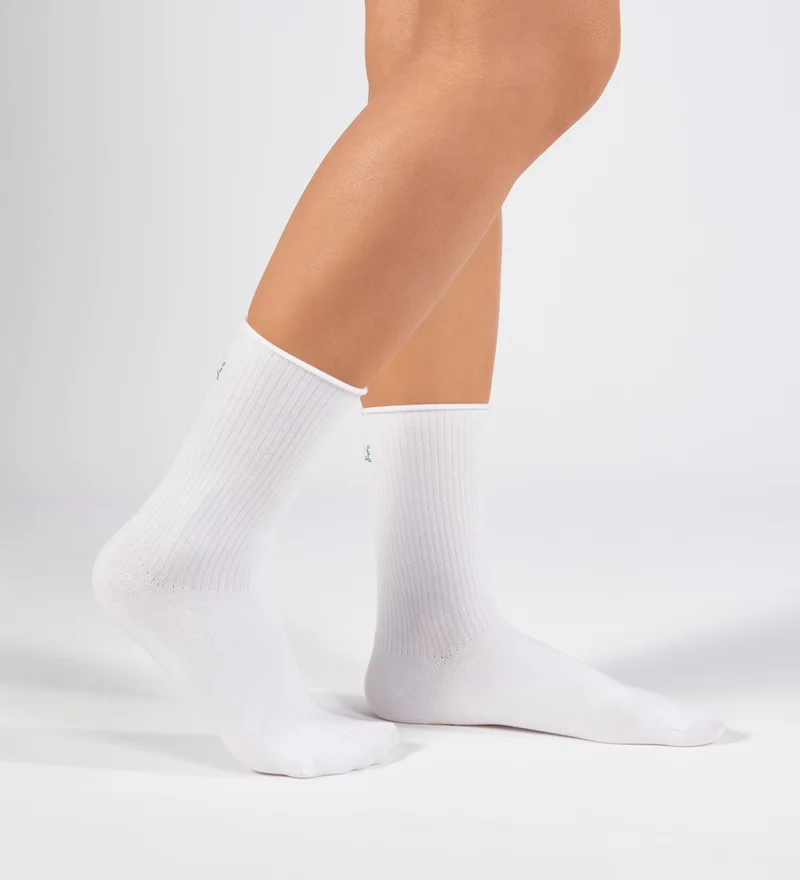 Forwena Smile Patterned White Derby Seamless Elastic Modal Socks
