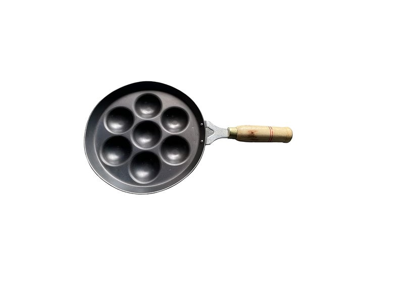 Tinax 7Cavities Pure Iron Appam Patra PaniyarrakalPaniyaramAppam PanMakerPan Cake Maker Wooden Handle 9inch - Image 2