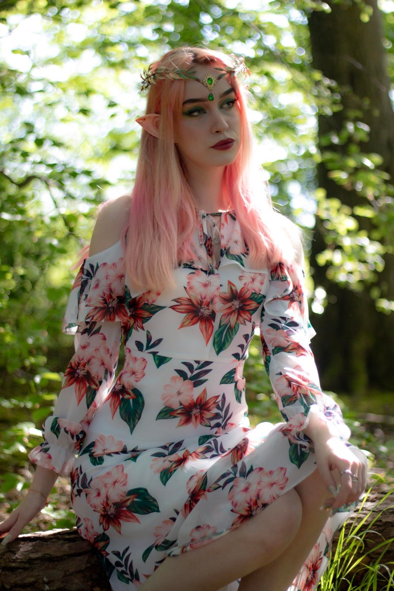 MOSTORY Renaissance Fairy Flower Crown - Elf Crown Woodland Headpiece Handmade Forest Leaf Circlet for Ren Faire Costume Women Halloween Cosplay Photo Shoot - Image 3