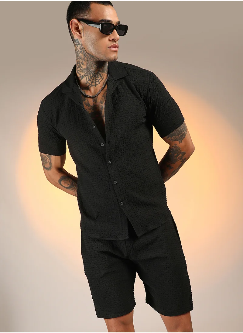 Campus Sutra Men's Onyx Black Crease-Box Co-Ord Set