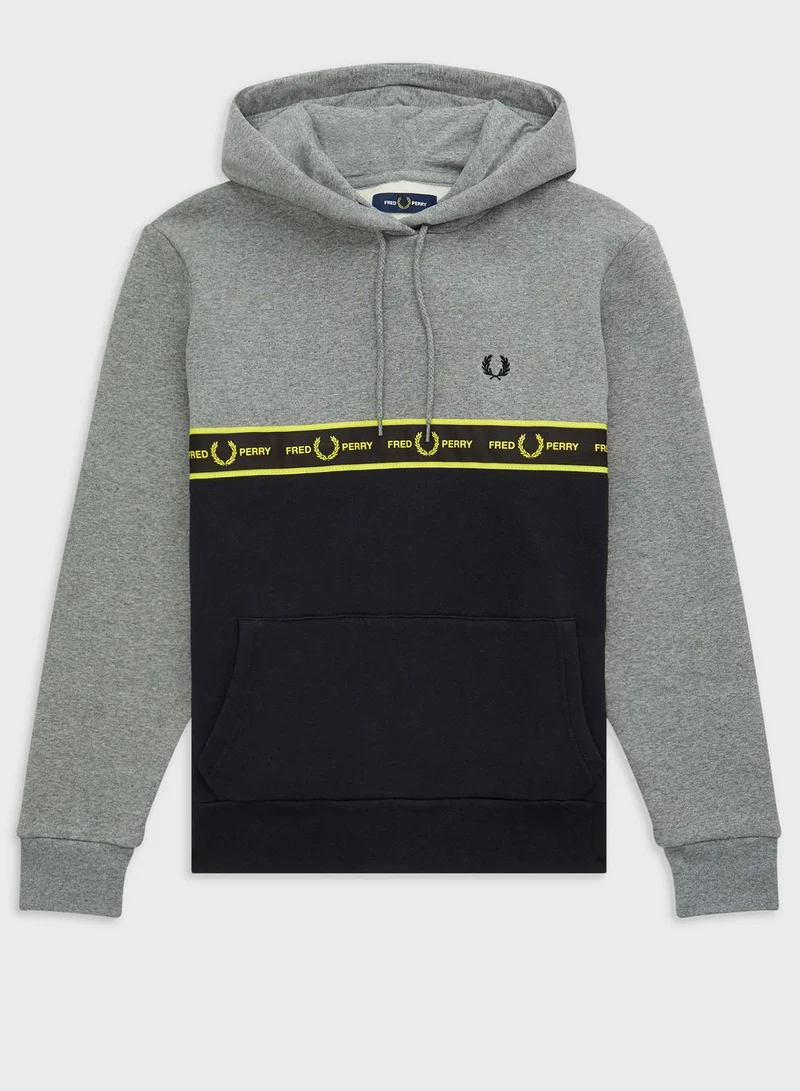 FRED PERRY Colorblock Logo Hoodie