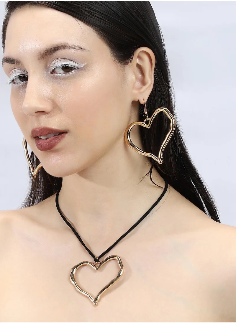 SOHI SOHI Women's The Aureate-Heart Jewellery Set For Casual Wear | California Gold Colour | Alloy Material | Adjustable Closure | MetallicJewellery Set | Jewellery Set For Women & Girls