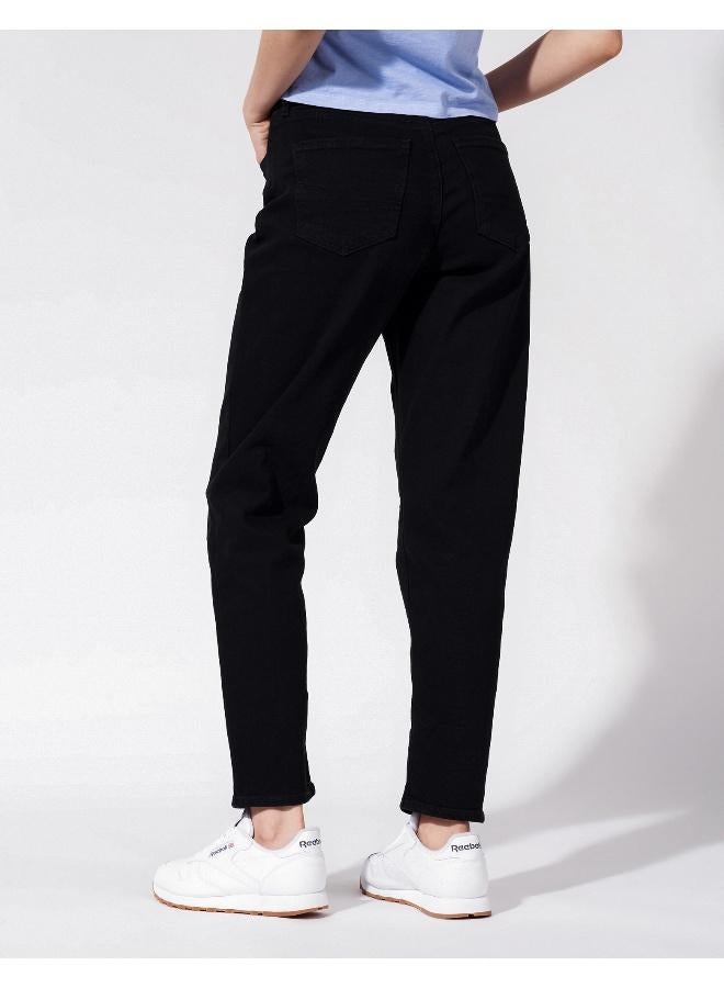 American Eagle AE Mom Jean  - Image 4