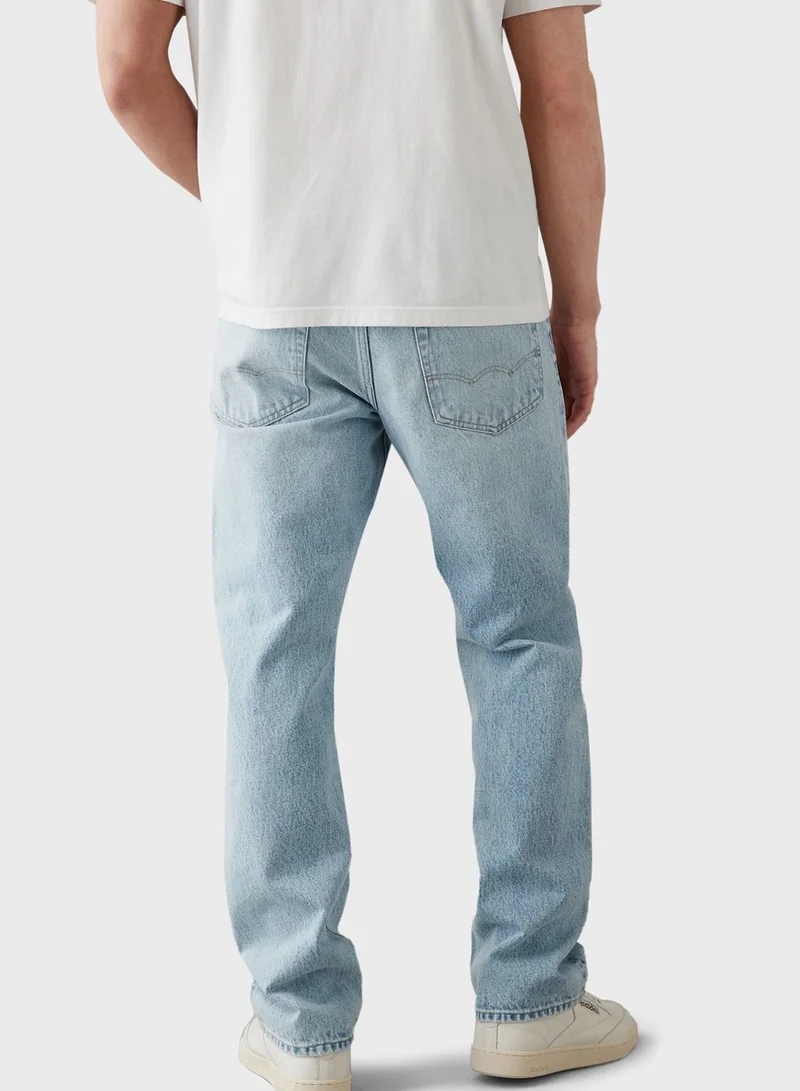American Eagle Light Wash Straight Fit Jeans