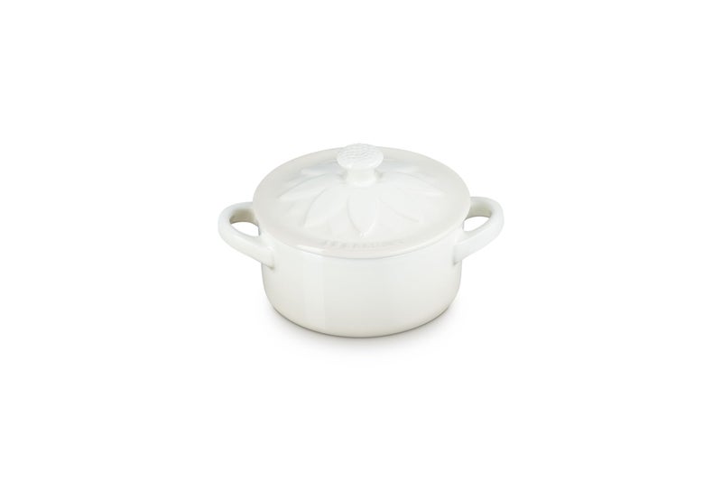 Le Creuset Le Creuset Stoneware Mini Round Cocotte with Flower Lid 8oz Meringue