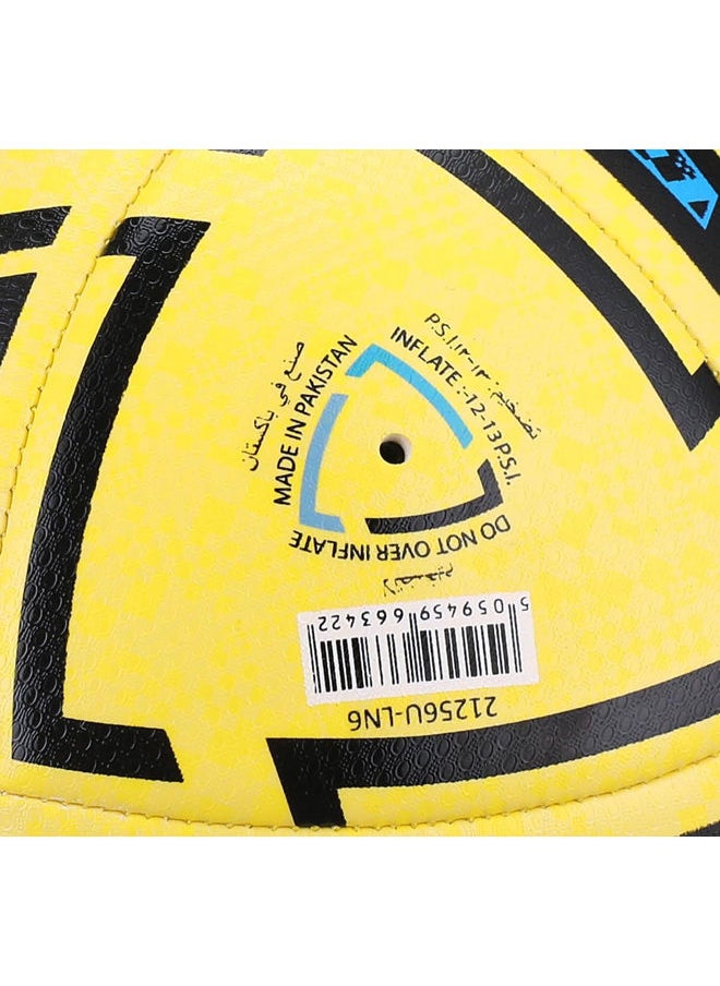 umbro Neo Swerve Match Soccer Ball Size 5  - Image 3