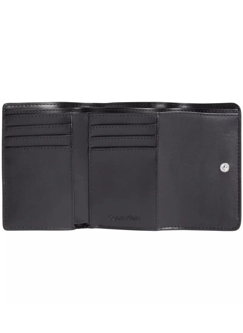 CALVIN KLEIN Must Trifold Small Wallet