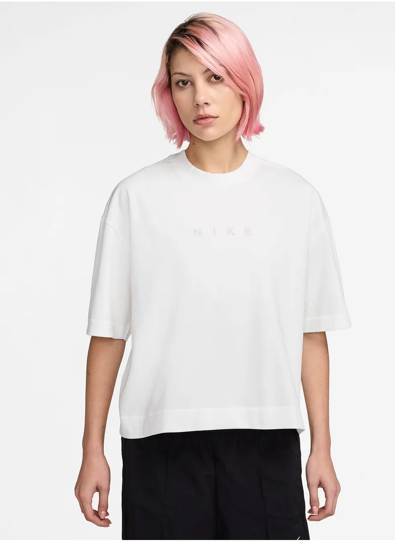 نايكي Nsw Luxe Boxy T-Shirt
