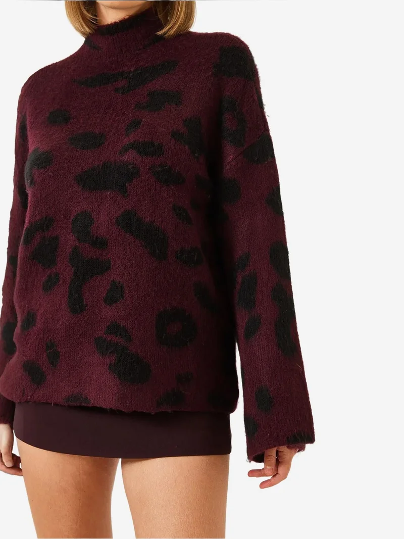Bianco Lucci LUCCI Relaxed Fit Leopard Print Half Turtleneck Sweater