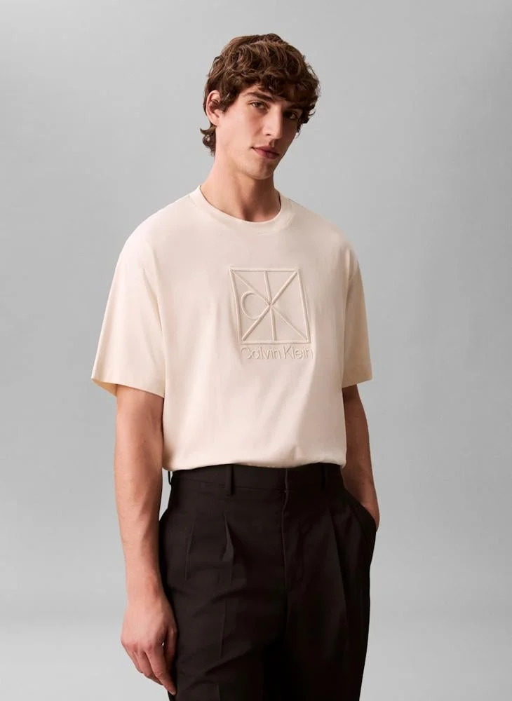 Relaxed Embroidered Logo T-shirt