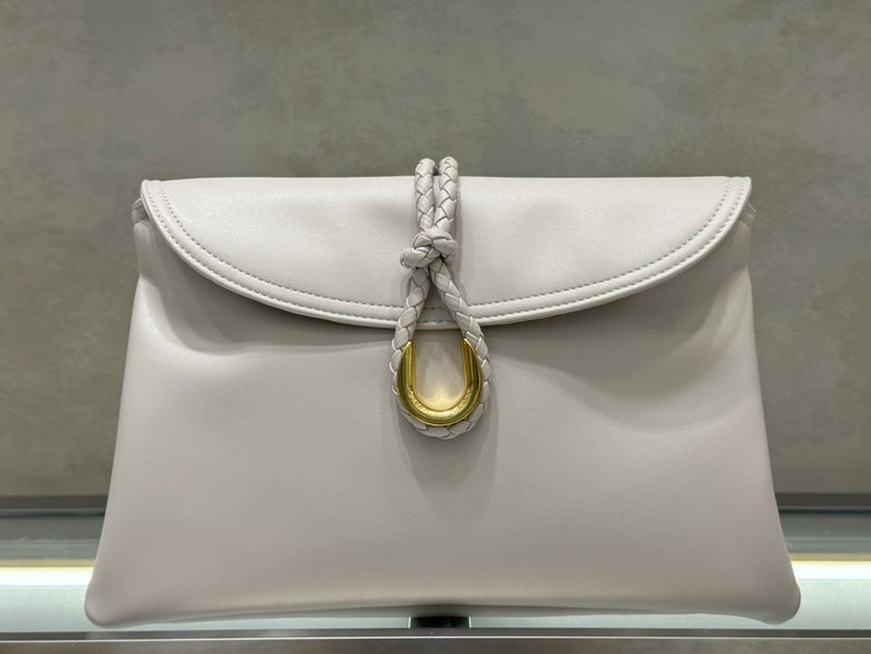 Star Same-Style Python Pattern Clutch Bag Woven Metal Buckle Shoulder Underarm Bag Women'S Bag High-End Sense Handbag - Image 1