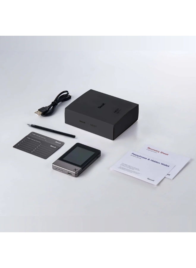 SecuX Neo-X Certified CC EAL5+ Chip German-engineered secure element chip safeguards your assets against threats. Military-Grade Security Chip - Image 5
