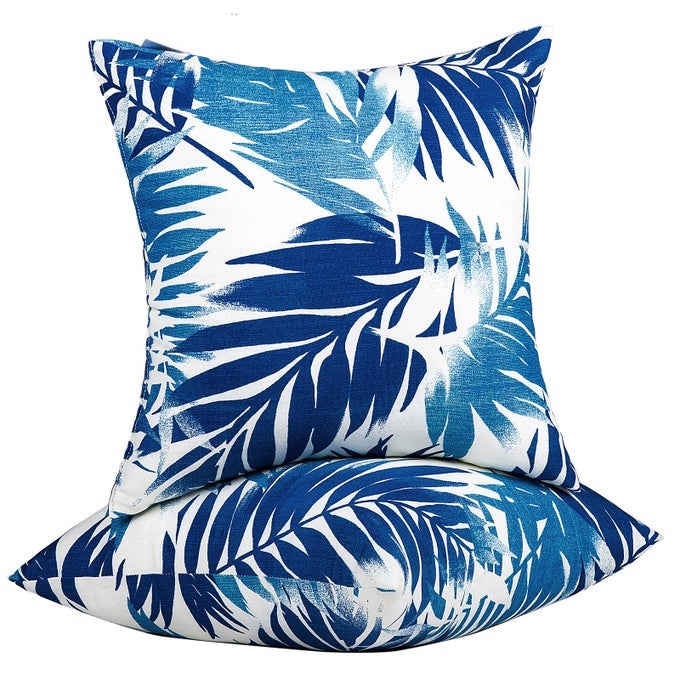 OUTDOOR THROW PILLOWS WITH INSERT 18 18 INCH OUTDOOR PILLOWS FOR PATIO FURNITURE