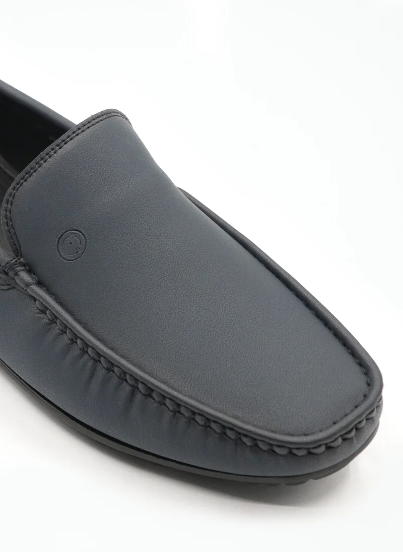 Geoomnii navy Casual Slip-On Shoes for Men – Comfortable & Stylish Everyday Footwear for Men | Best Price UAE