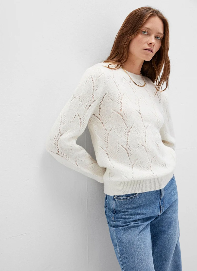مافي Crewneck Ecru Sweater