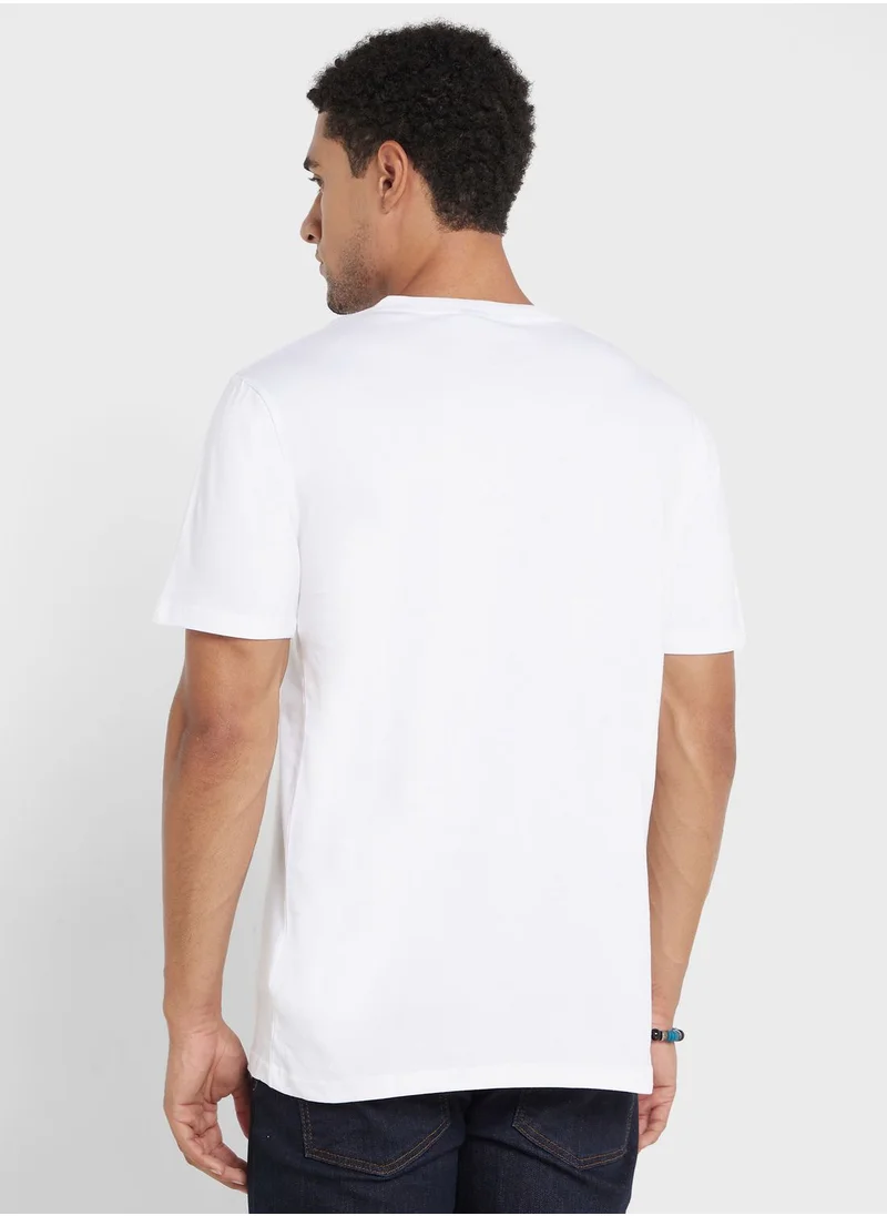 NAUTICA Scuttle Logo Crew Neck T-Shirt