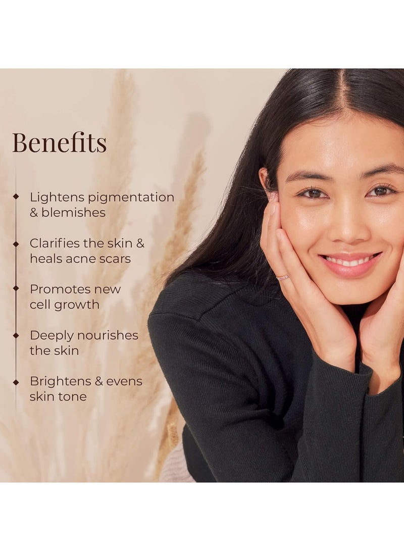 فورست اسينشالز كريم كومكومادي الليلي | كريم الايورفيدا المغذي لتفتيح التصبغات والبقع الداكنة والشوائب | كريم الايورفيدا الليلي لبشرة متوهجة | مثالي للبشرة العادية والجافة والدهنية والمختلطة | للنساء والرجال | 30 جم - Image 3