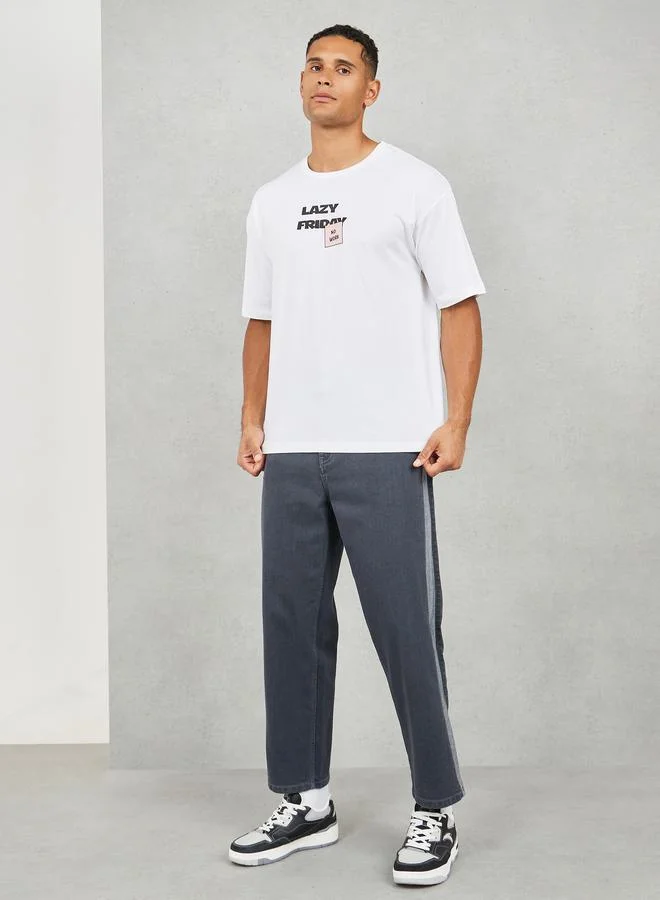 Styli Side Contrast Panel Loose Fit Jeans