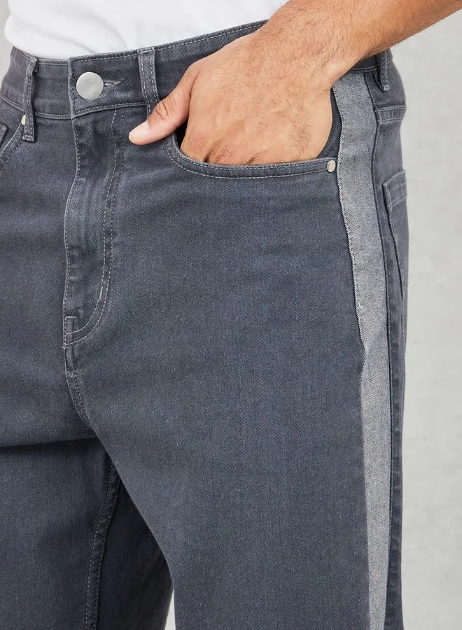Styli Side Contrast Panel Loose Fit Jeans