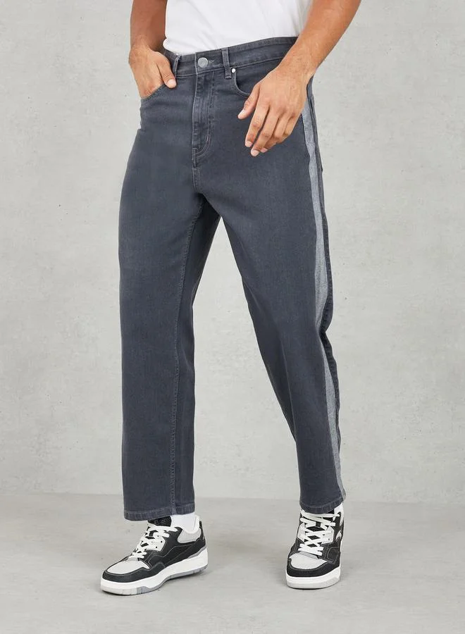 Styli Side Contrast Panel Loose Fit Jeans