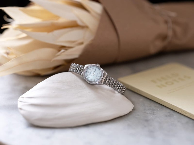 Armitron ساعة أرمترون النسائية المزينة بالكريستال الأصلي، 75/2475 - Image 3