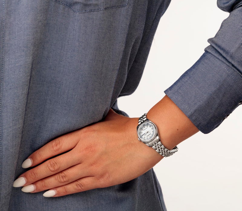 Armitron ساعة أرمترون النسائية المزينة بالكريستال الأصلي، 75/2475 - Image 2