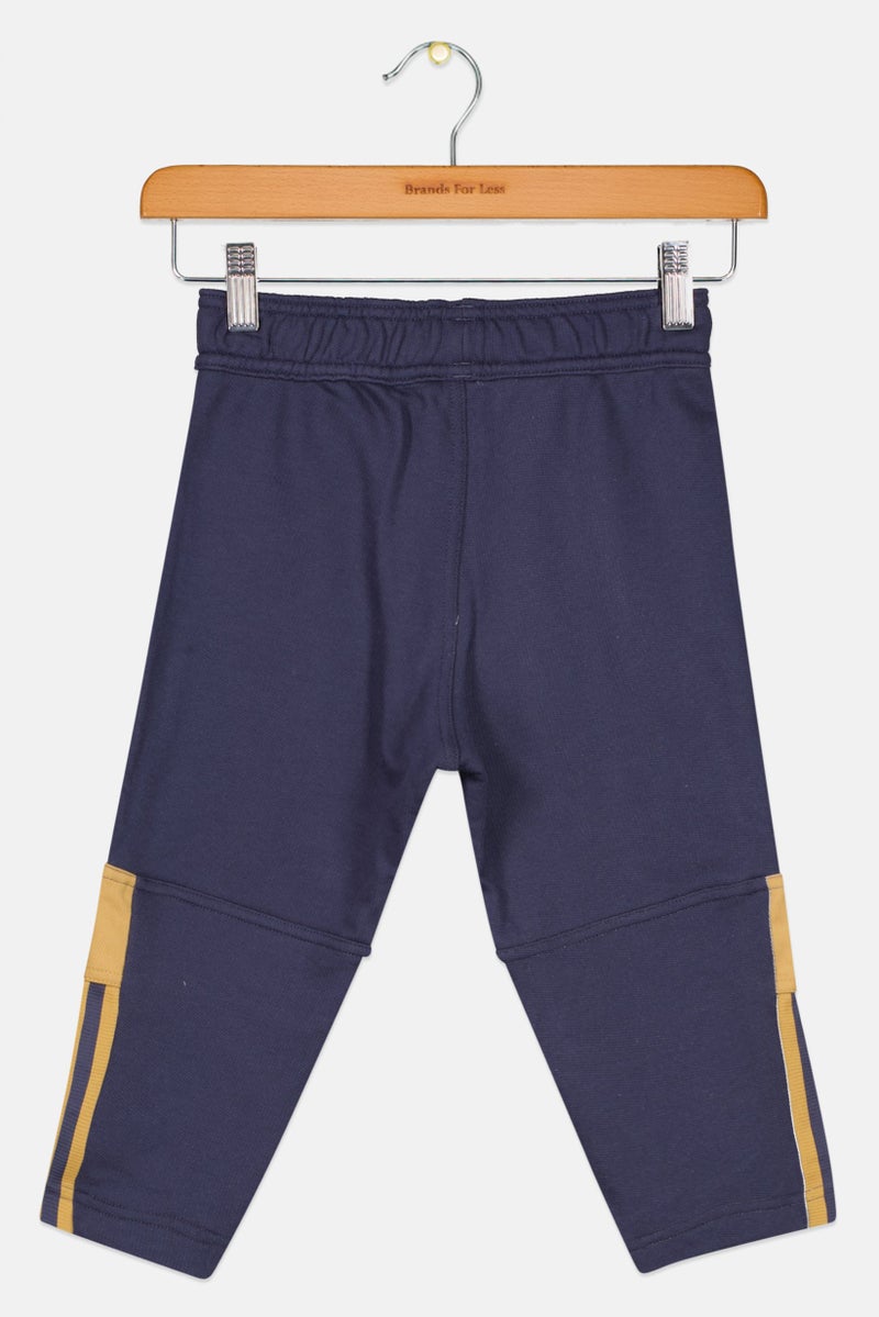 Adidas سروال رياضي للأطفال الأولاد بشعار مطرز، أزرق داكن - Image 2