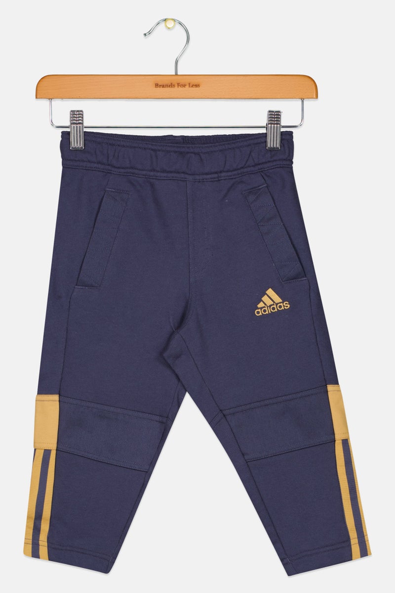 Adidas سروال رياضي للأطفال الأولاد بشعار مطرز، أزرق داكن - Image 1