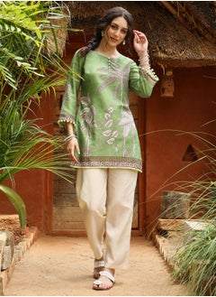  قصة Women's Grass Green Palm Foliage Kurti With Trousers  - Image 3