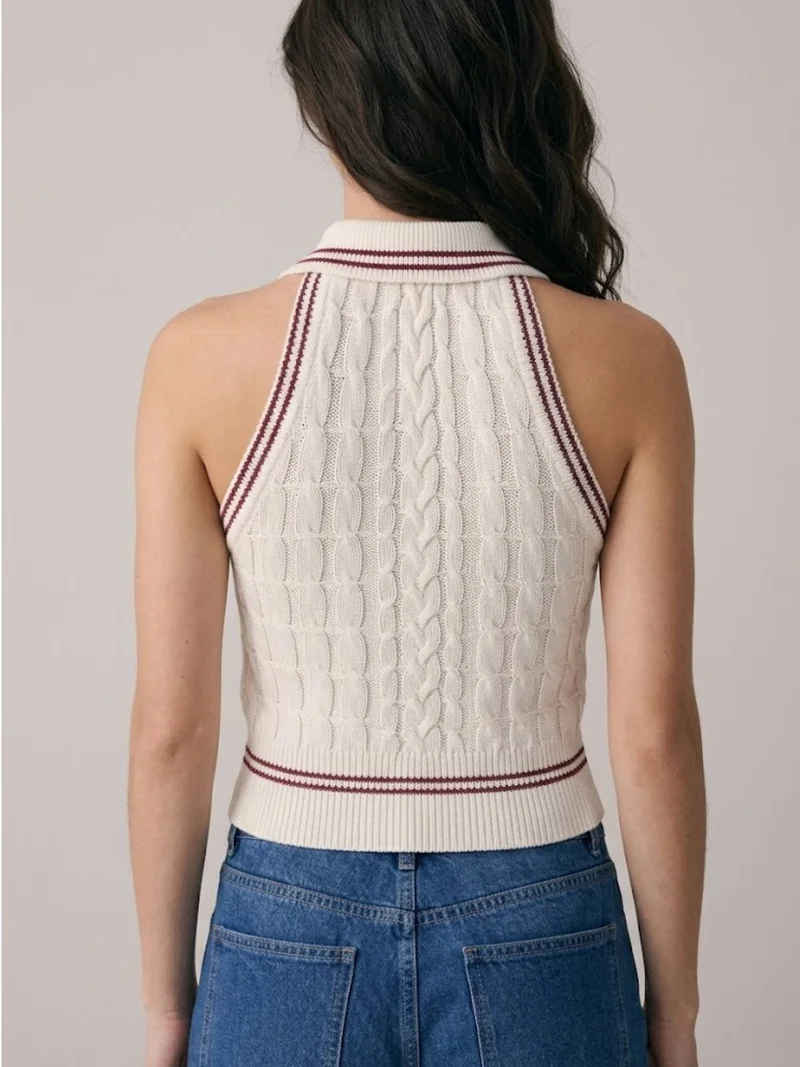 Outzidr  White Collared Contrast Tipping Cable Knit Tank for Women | Best Price UAE